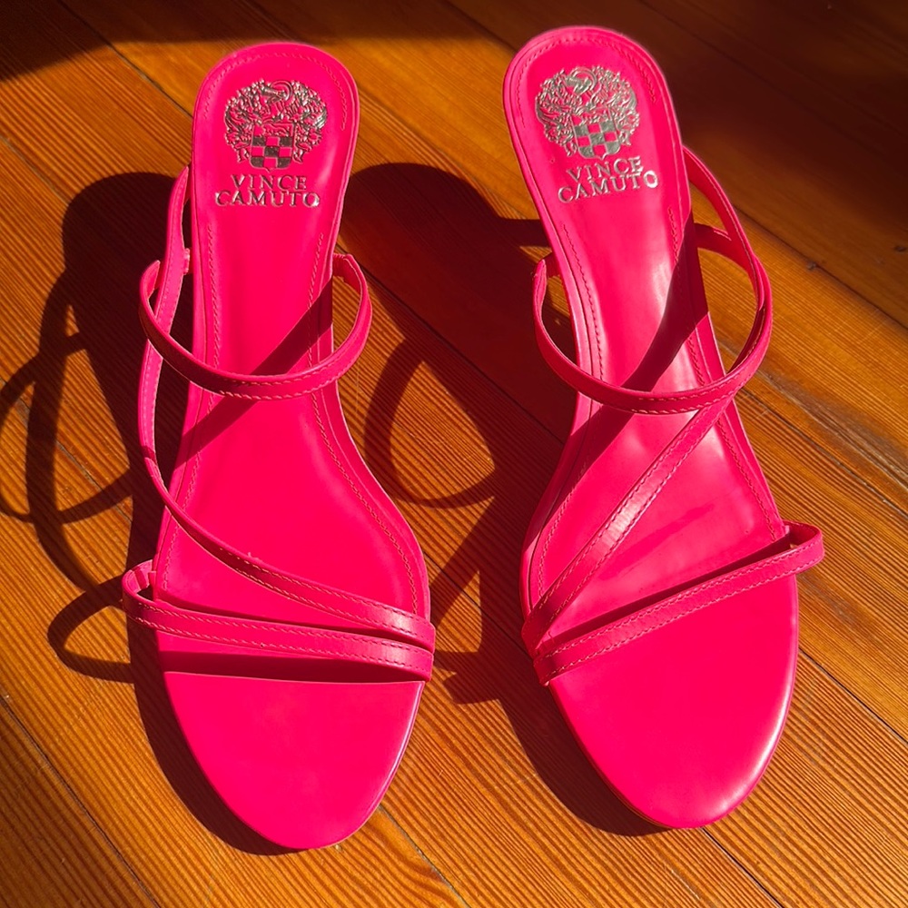 Vince Camuto hot pink kitten heels